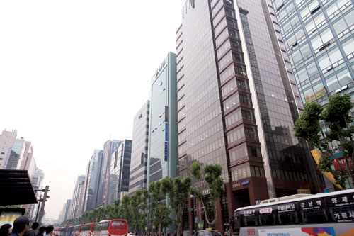 강남유리 이미지