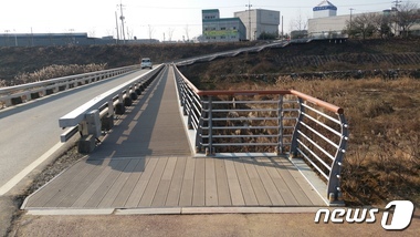 플러스데크 이미지