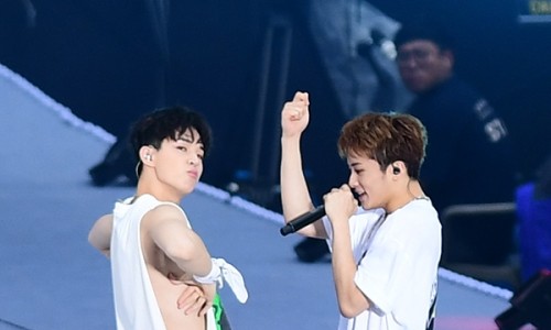 더이어스 이미지