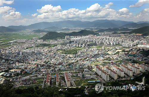 넓은평야 이미지