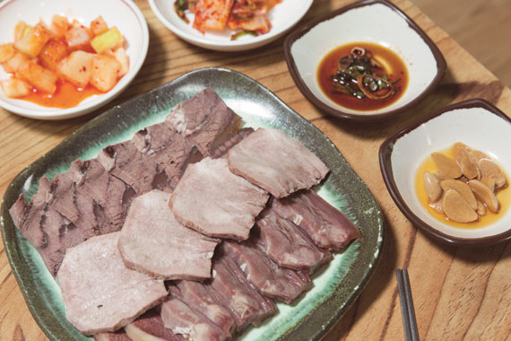 듬뿍식당 이미지