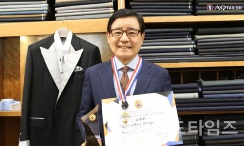 에이큐 이미지