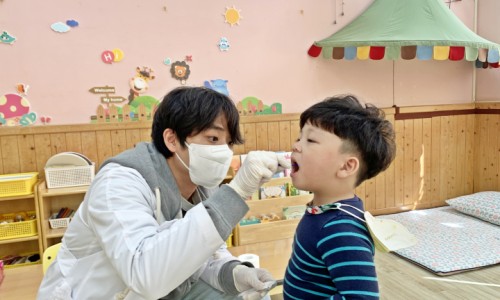 관내정숙 이미지
