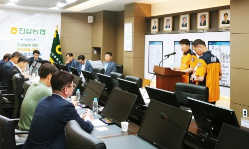 신문판매대 이미지