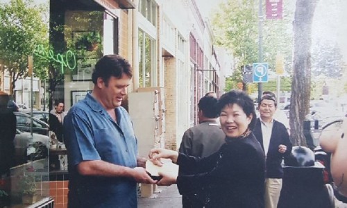 돈테일러 이미지