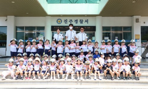 월경사금강유치원 이미지