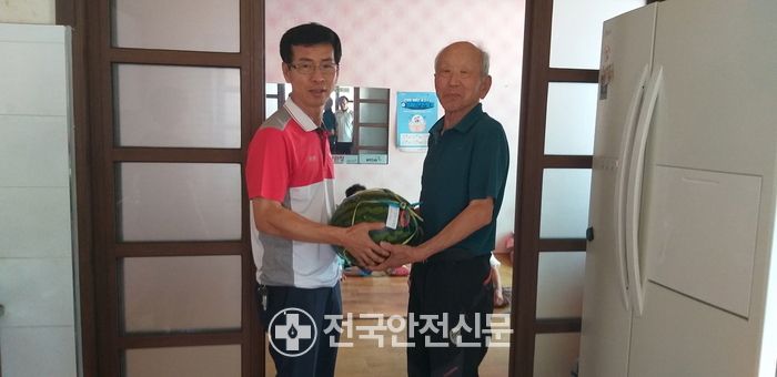 푸른문구사 이미지