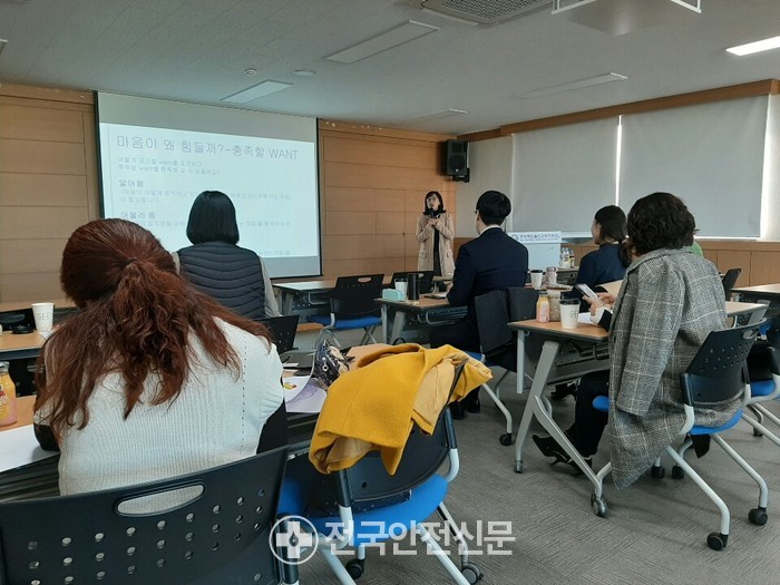 희망찬 인력센터 이미지