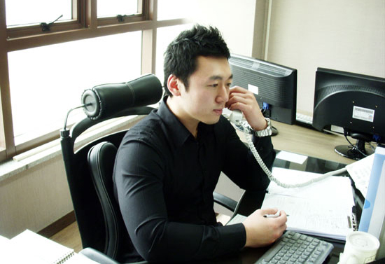 짱 엔터테인먼트 이미지