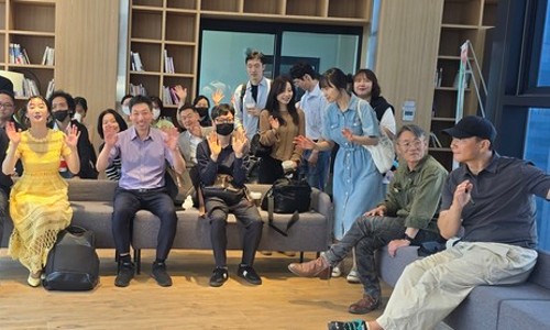 봉프레커피 스튜디오 이미지
