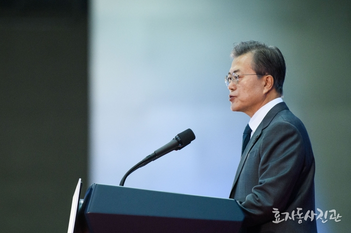 정상 이정표 이미지