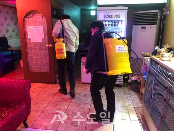 공간노래연습장 이미지
