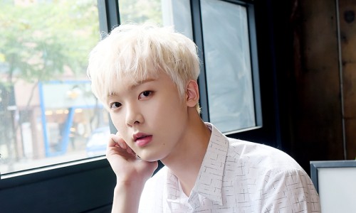 아스트로라운지 이미지