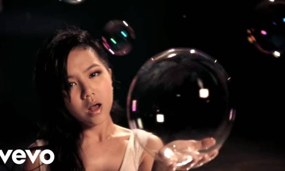 G.E.M 이미지