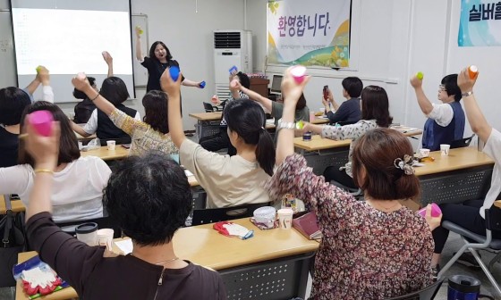 한국실버케어 이미지