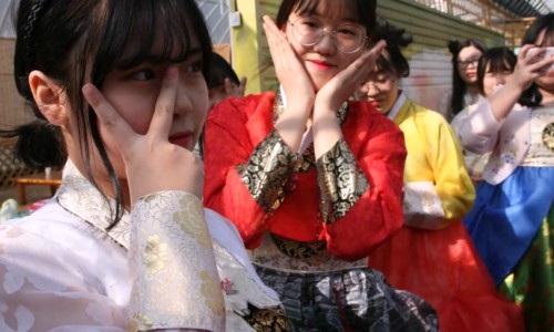 이명한한복 이미지
