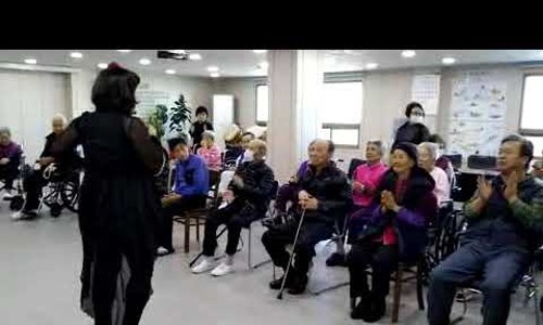한국시니어교육연구원 이미지