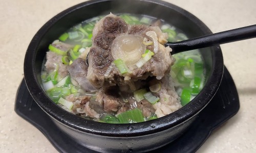 한우꼬리곰탕 이미지