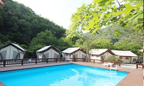 석산계곡 코코비발디글램핑 카라반 오토캠핑장 이미지