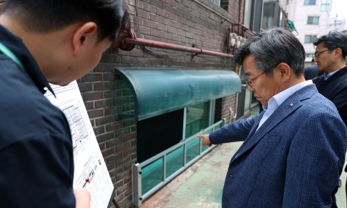 밧데리의사 이미지
