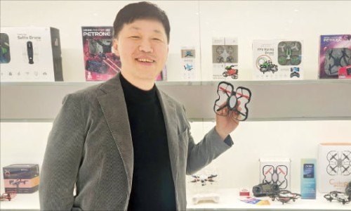 디제이아이테크놀로지 이미지