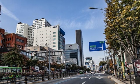 컵밥먹고 이미지