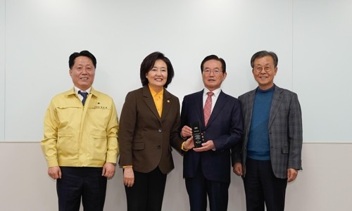 우신종합화장품 이미지