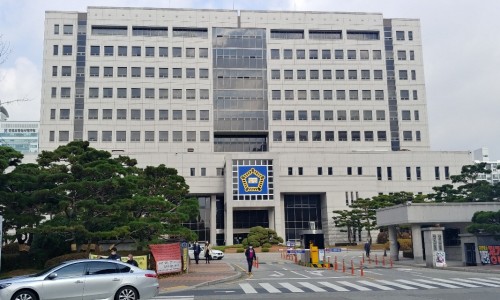 고*한 이미지