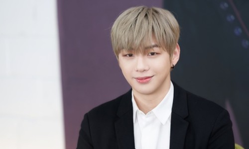 퍼스트솔로 이미지