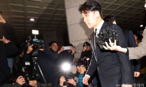 버닝썬 이미지