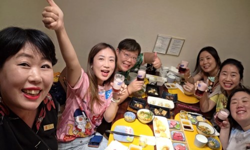 Hong Kong friends visit Goldtuna Bangi branch
