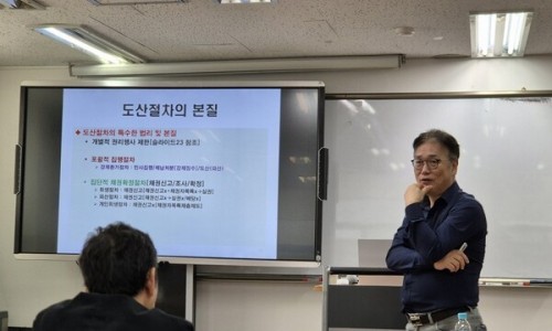 북플러스 이미지