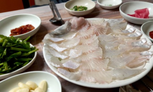 선어무침회 이미지