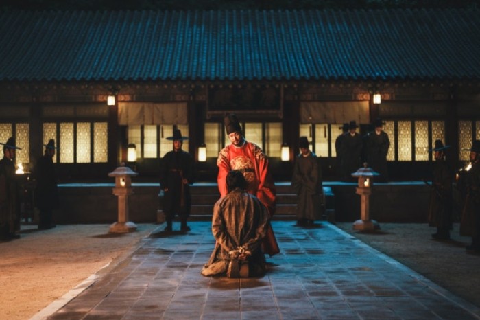 "ผูกเชือกที่คอแล้วเดินลงบ่อน้ำ?!" 😱 Netflix <Donggung> ผลงานใหม่ที่รวม นัมจูฮยอก X โจซึงอู มาในโปรเจกต์เดียว!! 900 Bnt202606220276