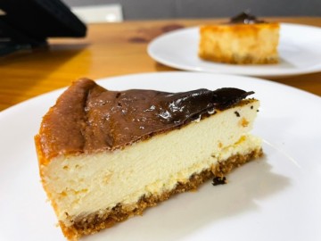 뉴욕치즈케이크 다이제 크림치즈케잌 만들기 케잌자르기 치즈케이크 쉬운홈베이킹 오븐요리