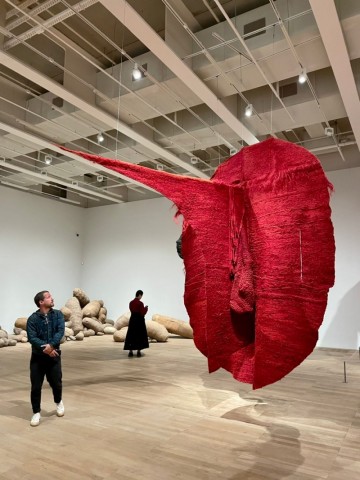 폴란드 여류 조각가, Magdalena Abakanowicz : Tate Modern