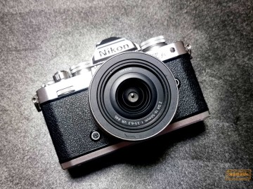 니콘 미러리스 카메라 Z fc 사용해 보니 편안한 입문용 브이로그 카메라 추천