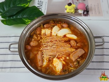 스팸 순두부찌개 끓이기/ 쉽고 푸짐하게! 스팸 김치 순두부찌개/ 햄순두부찌개 요리