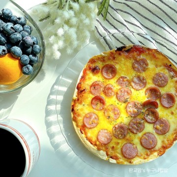 또띠아 피자 초간단 소스 만들기 에어프라이어 요리  10분만에 만드는 겨울방학 간식!