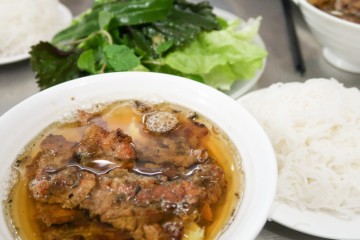 베트남 하노이 오바마 분짜로 유명한 분짜 흐엉리엔 솔직후기 + 분짜, 씨푸드롤 튀김