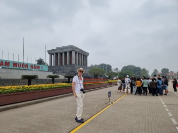 베트남하노이 자유여행 시내투어 가볼만한곳 호찌민묘 바딘광장 한기둥사원 탕롱황성