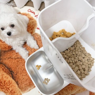 강아지 자동급식기 펫킷 강아지 사료 간식 사료통