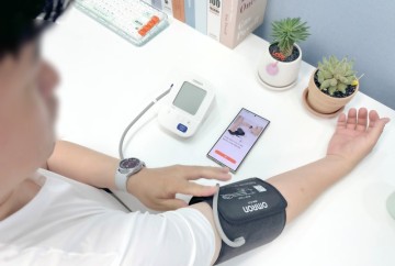 갤럭시워치6 혈압 보정 및 측정 기능 활용법 (+오므론 혈압계)