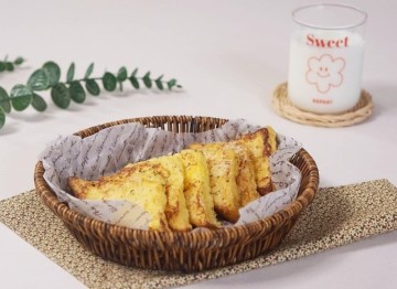 프렌치토스트 만들기 간단한 토스트 레시피 계란 우유 버터 아침메뉴 어린이간식