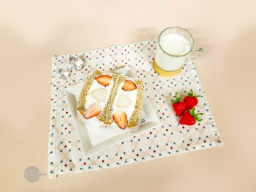 딸기 샌드위치 만들기 세척 씻는법 식빵 생크림 요리 만드는법 포장법 유산지