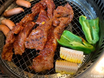 일본여행 맛집 추천 고기와 사이드메뉴 무한리필 일본 야키니쿠 킹그（焼肉キング）