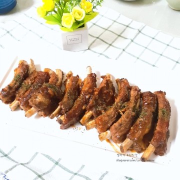 홈파티 요리 - 오븐없이 만드는 돼지 등갈비 양념구이