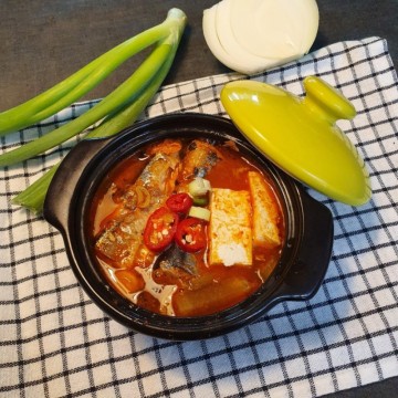 저녁찌개로 좋은 백종원 꽁치통조림 김치찌개 맛있게 끓이는법