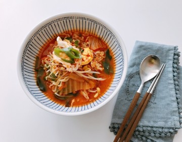 김치 콩나물라면 얼큰 칼칼 해장음식으로 좋은 한그릇요리