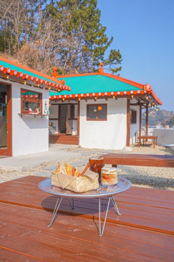 통영 산양면 카페 촌집 화소반